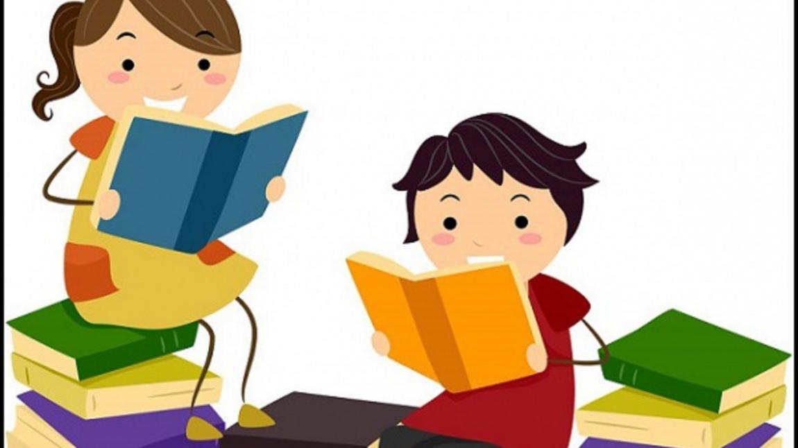 Her  gün sabahları kitap okuyoruz